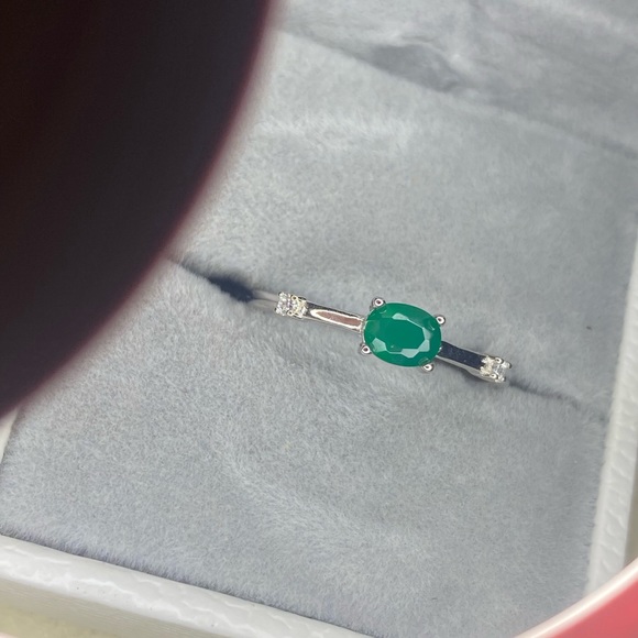 Natural Emerald ring - Picture 10 of 10